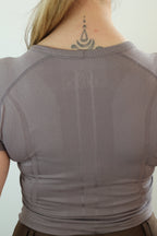 Dory Seamless Training Top - Truffle