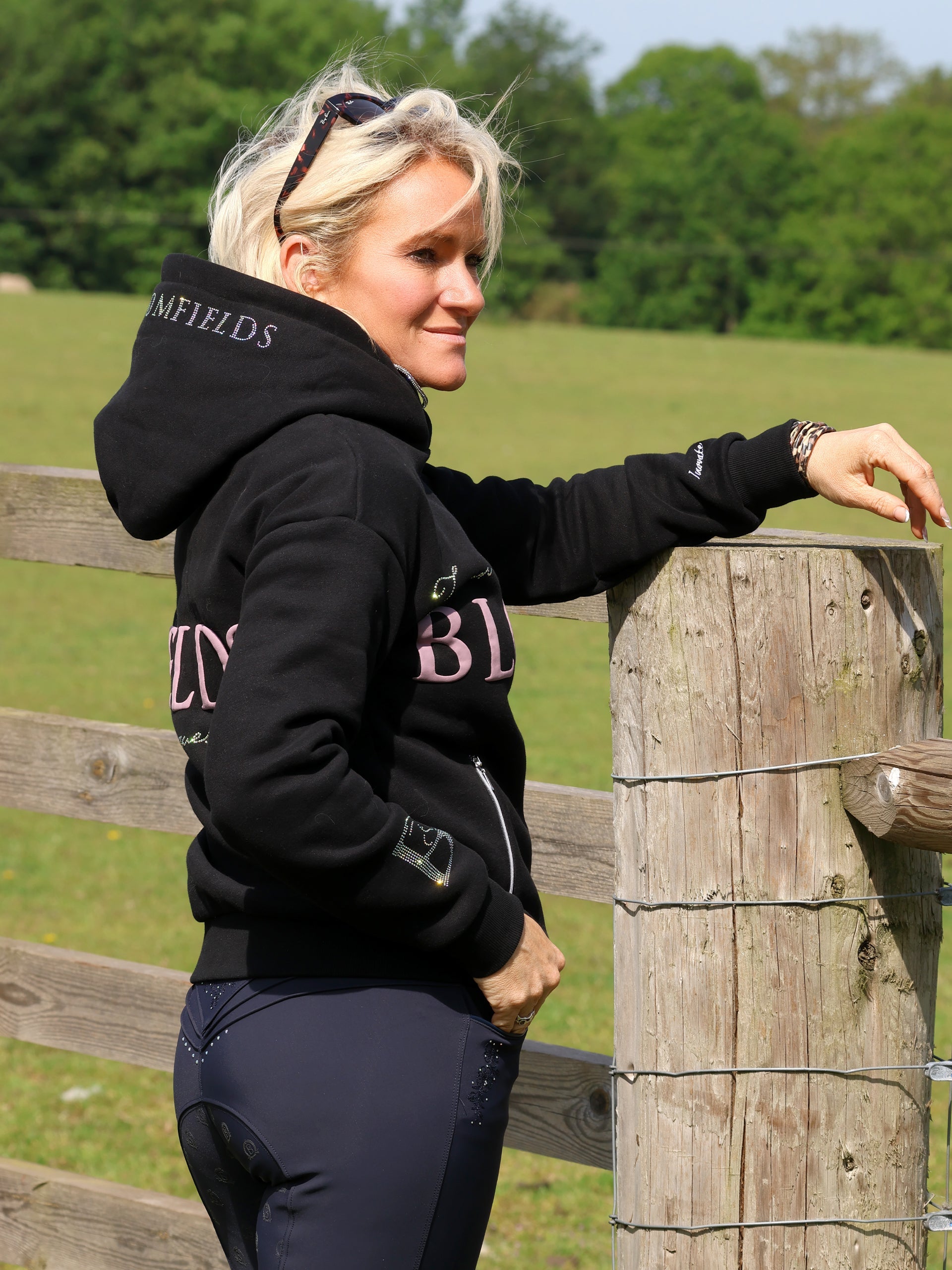 Lexi - Bubble Print Logo Hoodie in Black