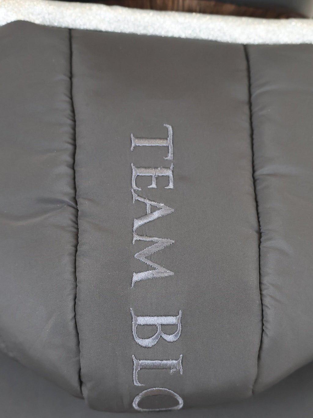 Kids Legacy Grey & Pink Gilet