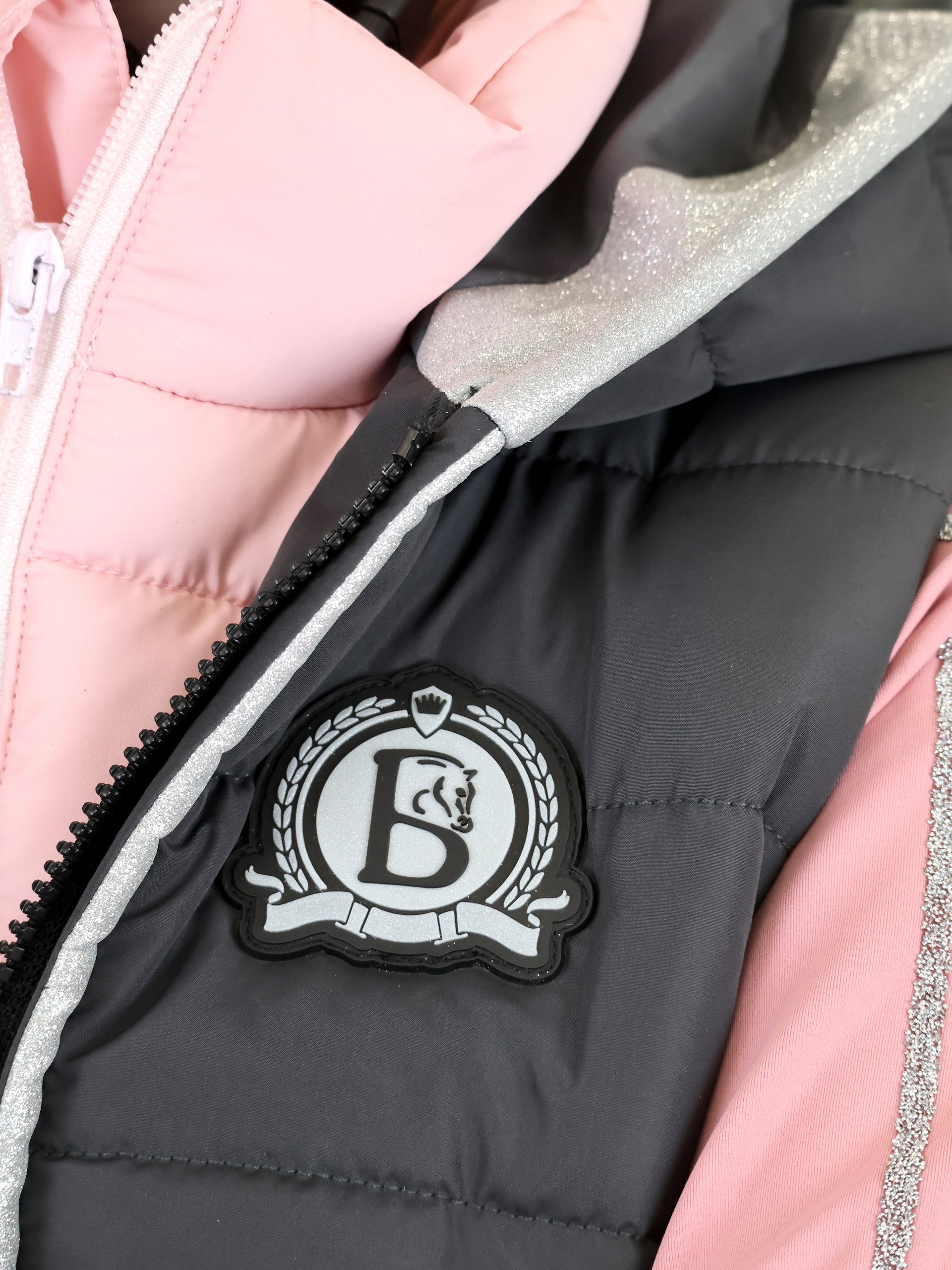 Kids Legacy Grey & Pink Gilet